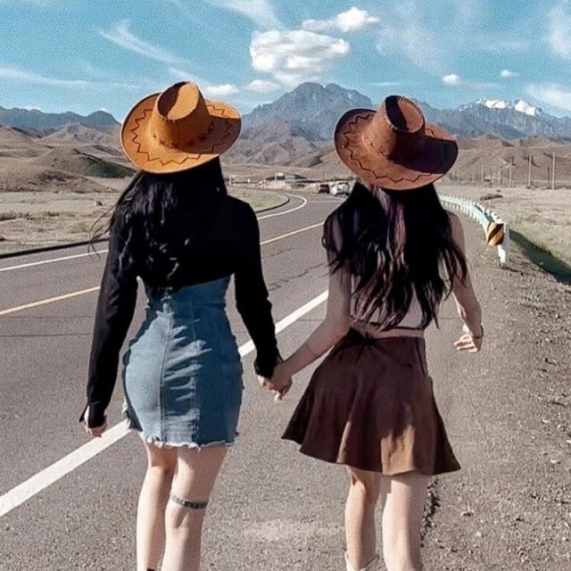 Custom cowboy hats with conchos western glamour (7)