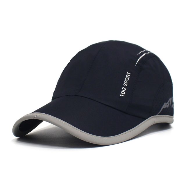 Custom golf caps elevate your on course style (2)