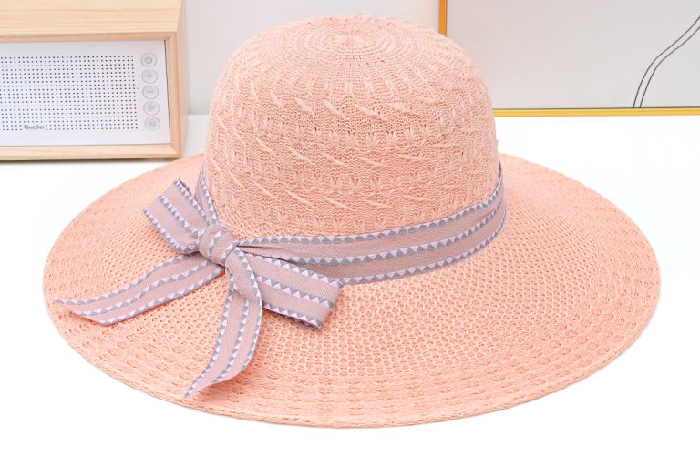 Personalize your sun protection with custom straw hats (3)